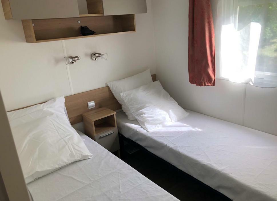 Mobil Home Proche Du Plan D'Eau D'Embrun Ngoại thất bức ảnh