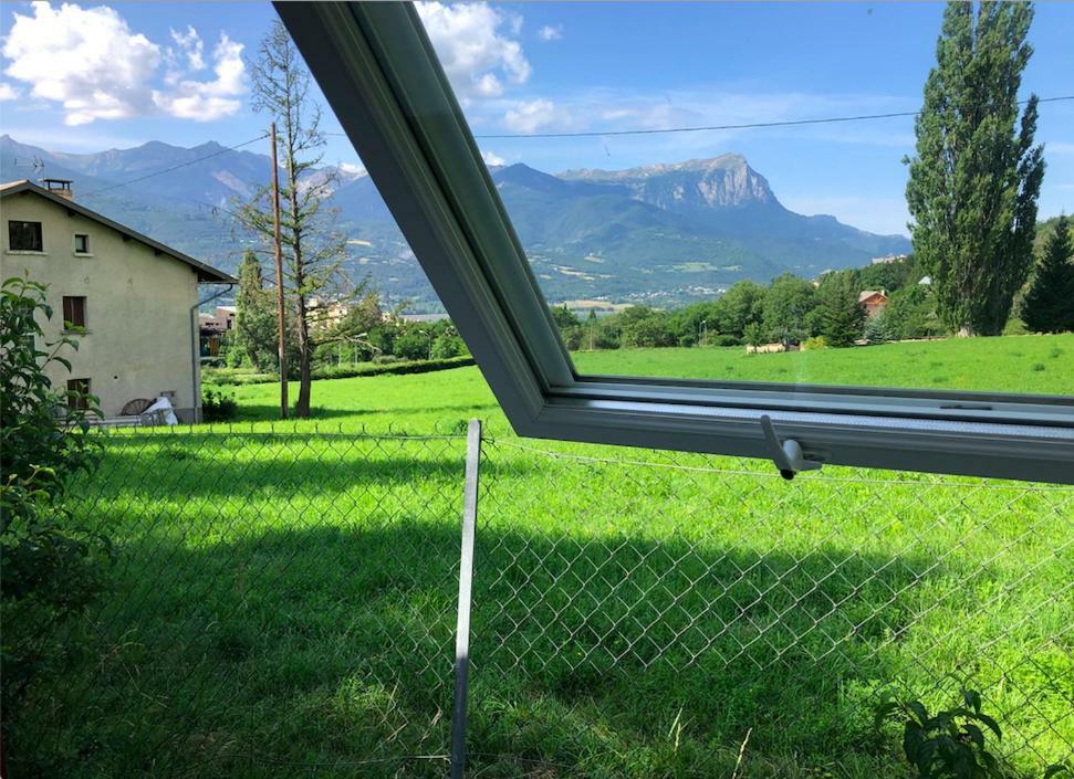 Mobil Home Proche Du Plan D'Eau D'Embrun Ngoại thất bức ảnh